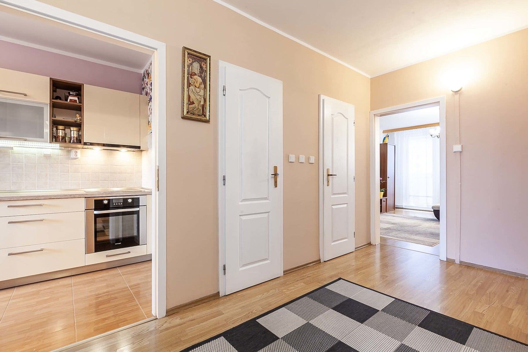 Predaj bytu 3-izbový 82 m², Bukolská, Praha, Praha Predaj bytu 3-izbový 82 m², Bukolská, Praha, Praha