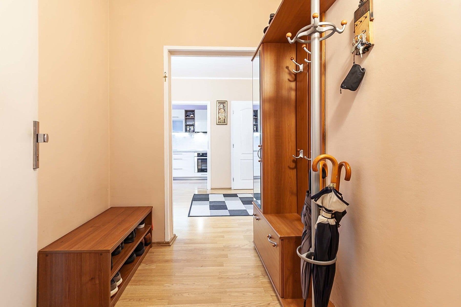 Predaj bytu 3-izbový 82 m², Bukolská, Praha, Praha Predaj bytu 3-izbový 82 m², Bukolská, Praha, Praha