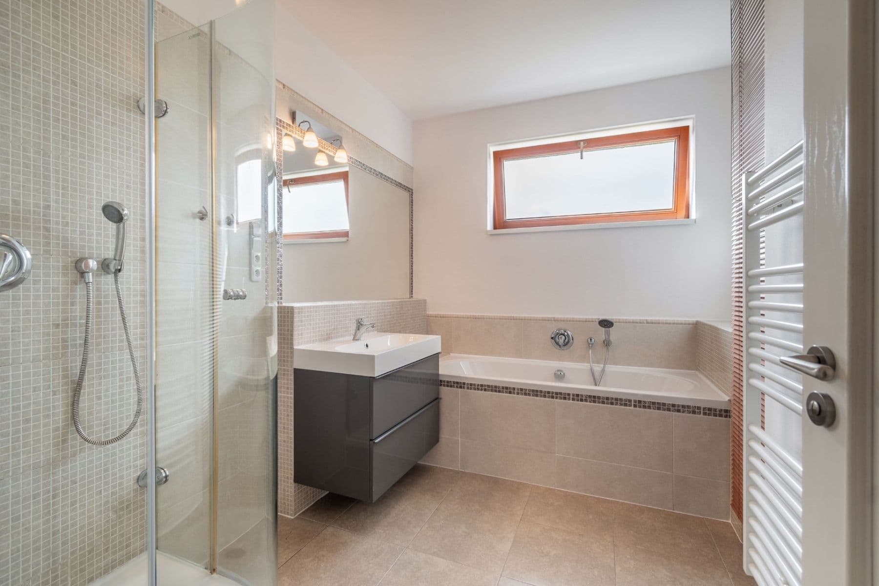 Prenájom bytu 3-izbový 86 m², Prorektorská, Praha, Praha Prenájom bytu 3-izbový 86 m², Prorektorská, Praha, Praha