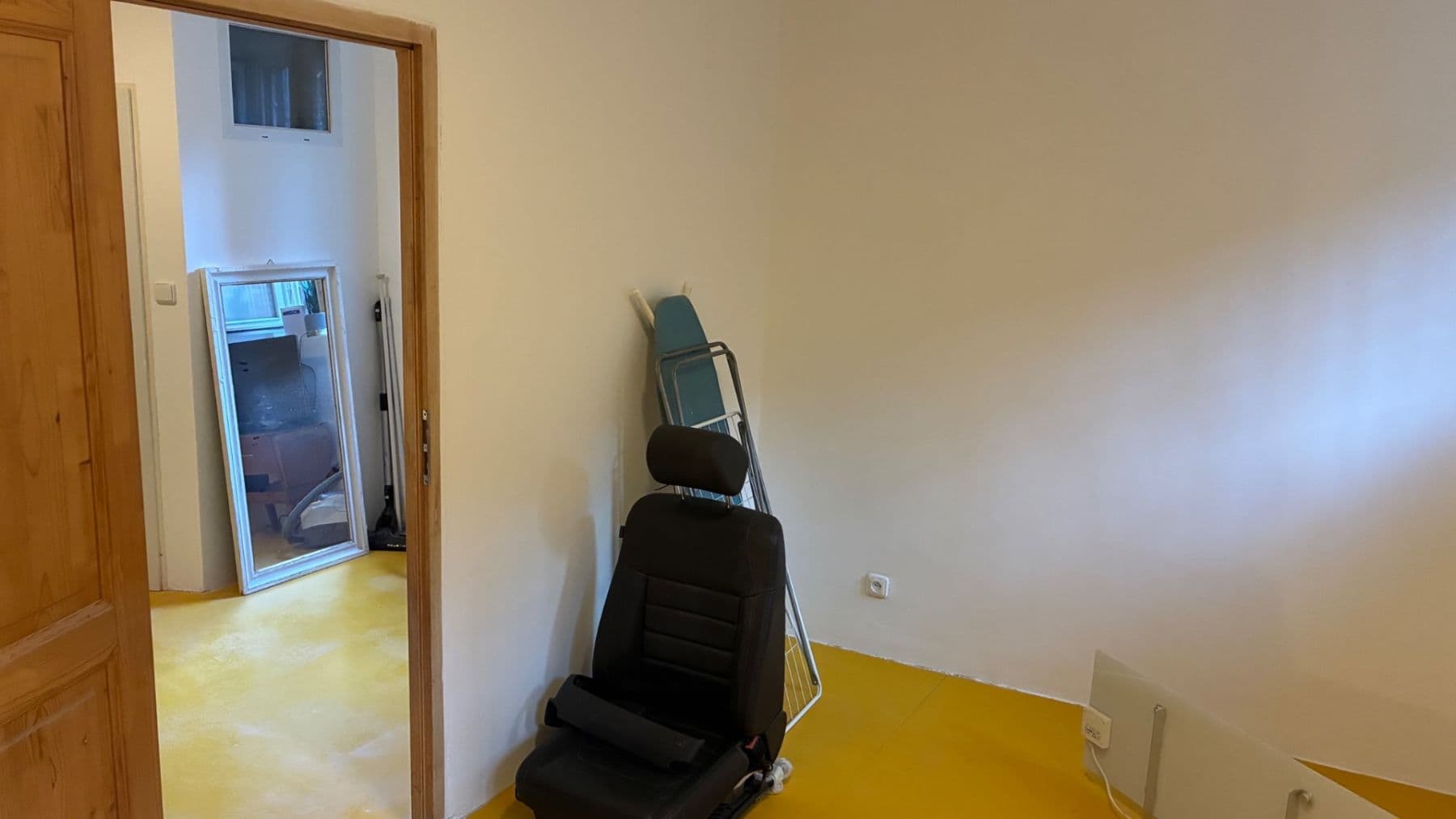 Prenájom bytu 1-izbový 19 m², Píseckého, Praha, Praha Prenájom bytu 1-izbový 19 m², Píseckého, Praha, Praha