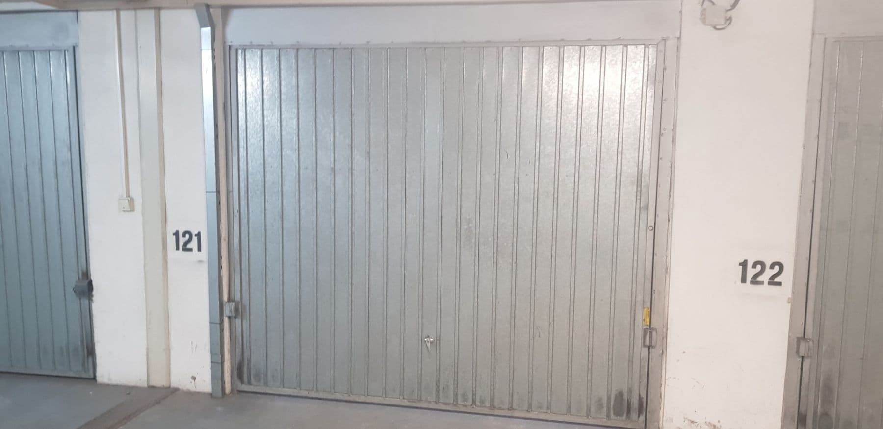 Prenájom garáže 17 m², Černyševského, Petržalka, Bratislavský kraj Prenájom garáže 17 m², Černyševského, Petržalka, Bratislavský kraj