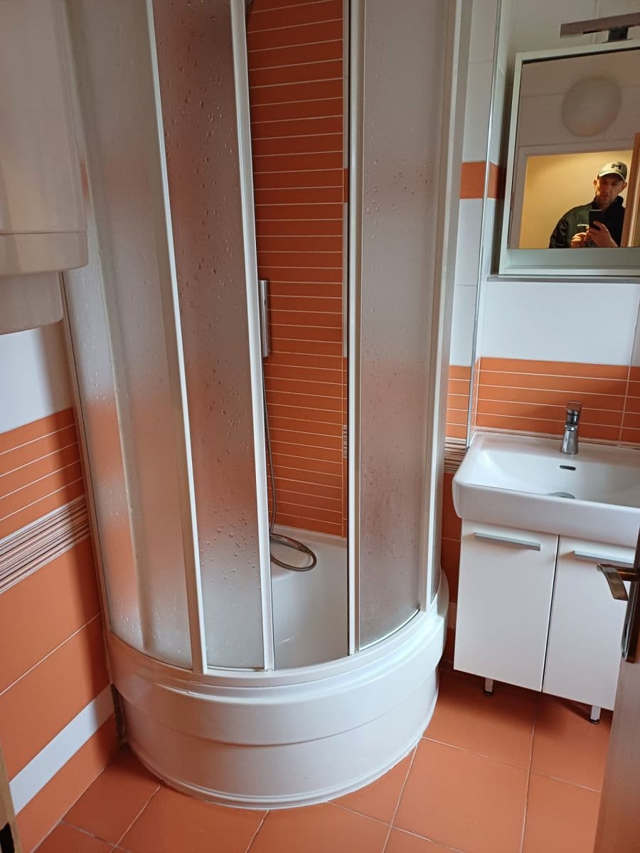 Prenájom bytu 2-izbový 50 m², V Bytovkách, Praha, Praha Prenájom bytu 2-izbový 50 m², V Bytovkách, Praha, Praha