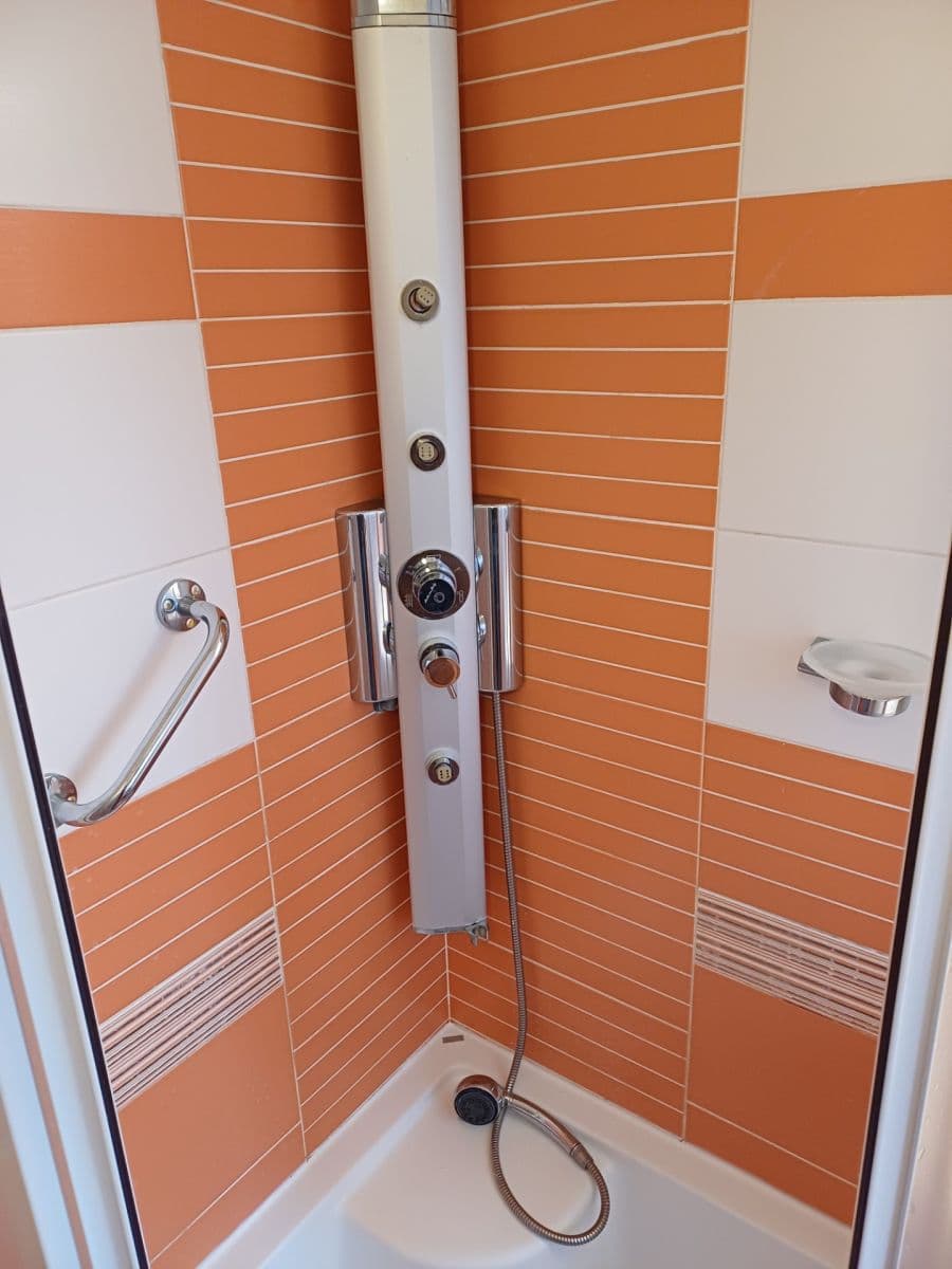 Prenájom bytu 2-izbový 50 m², V Bytovkách, Praha, Praha Prenájom bytu 2-izbový 50 m², V Bytovkách, Praha, Praha