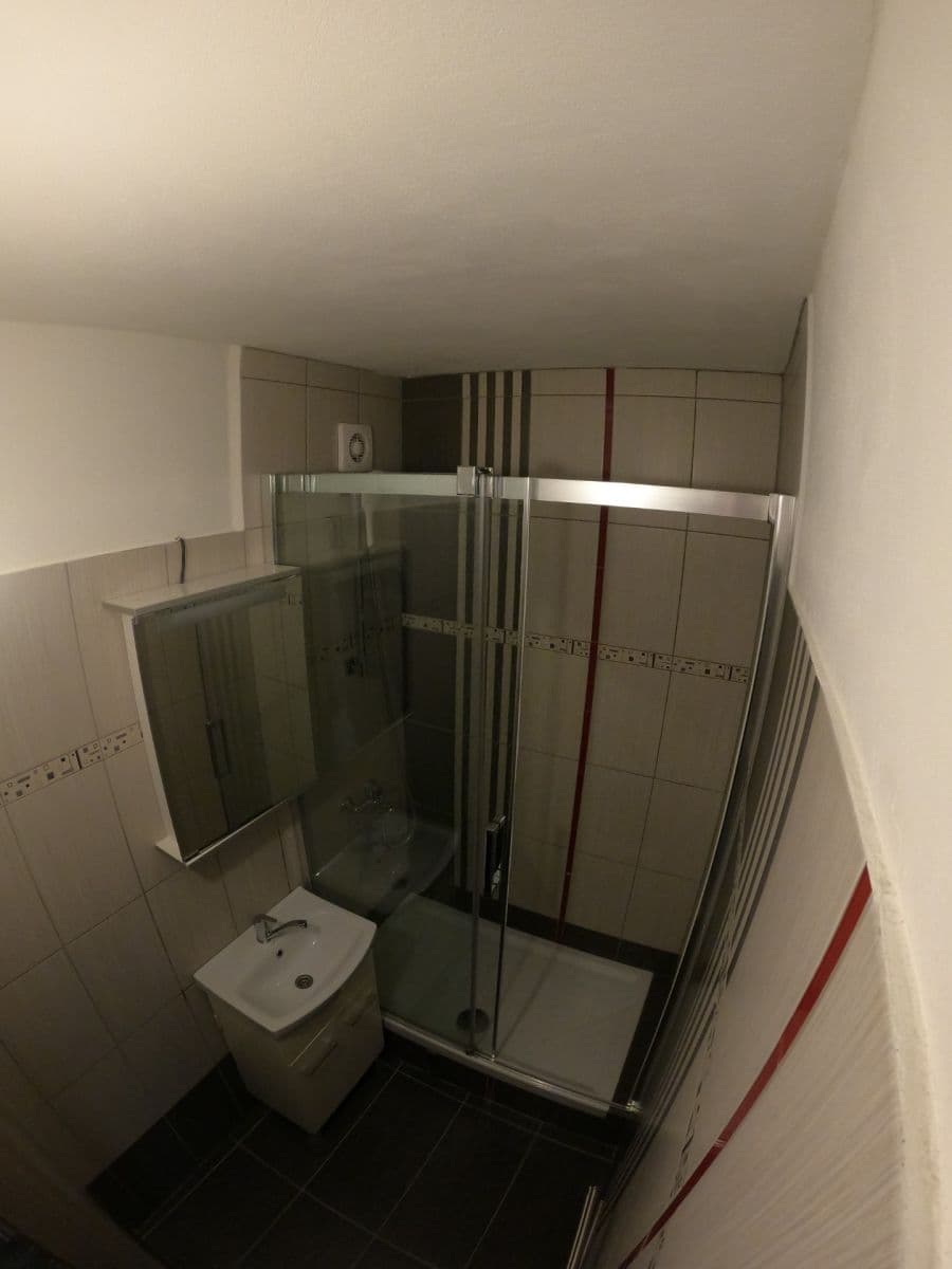Predaj bytu 2-izbový 45 m², V Jezírkách, Praha, Praha Predaj bytu 2-izbový 45 m², V Jezírkách, Praha, Praha