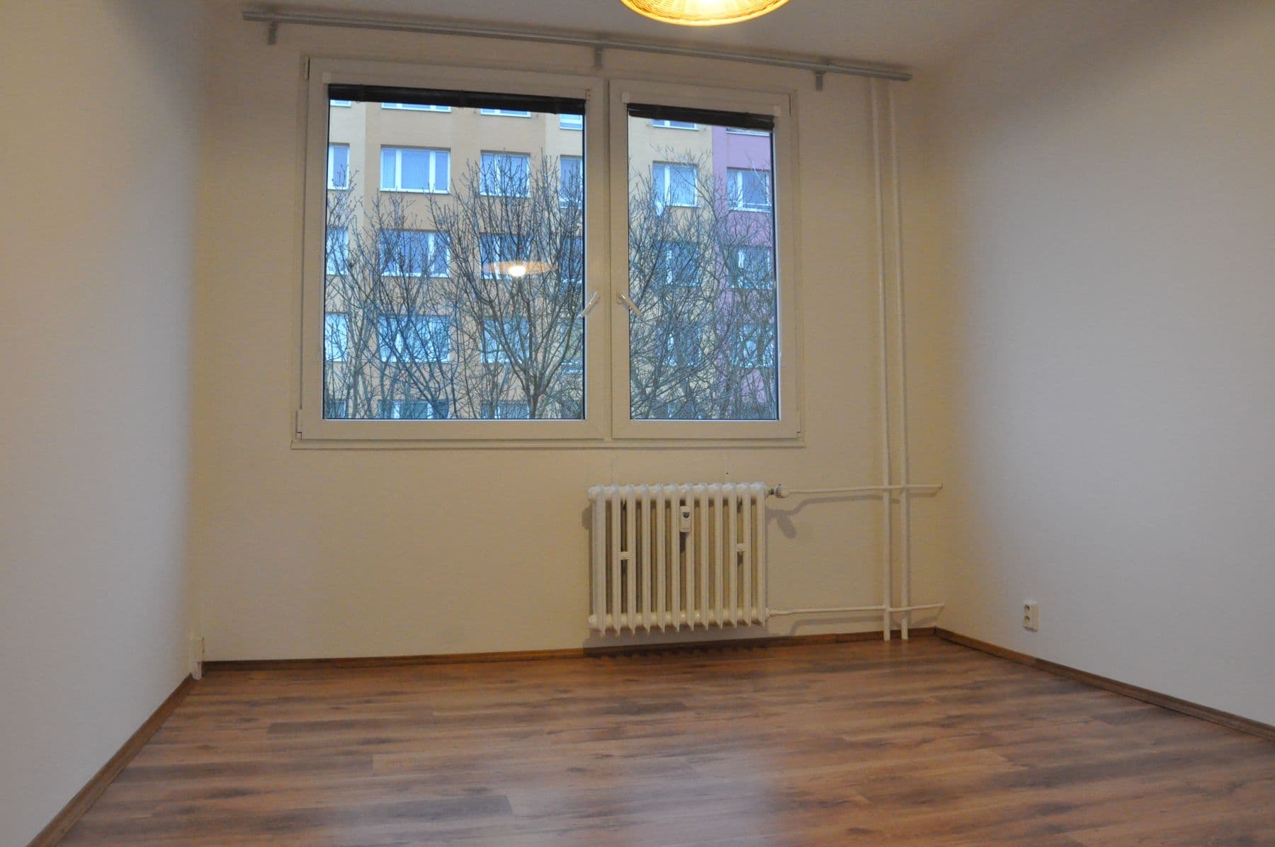 Prenájom bytu 4-izbový 74 m², Vavřenova, Praha, Praha Prenájom bytu 4-izbový 74 m², Vavřenova, Praha, Praha