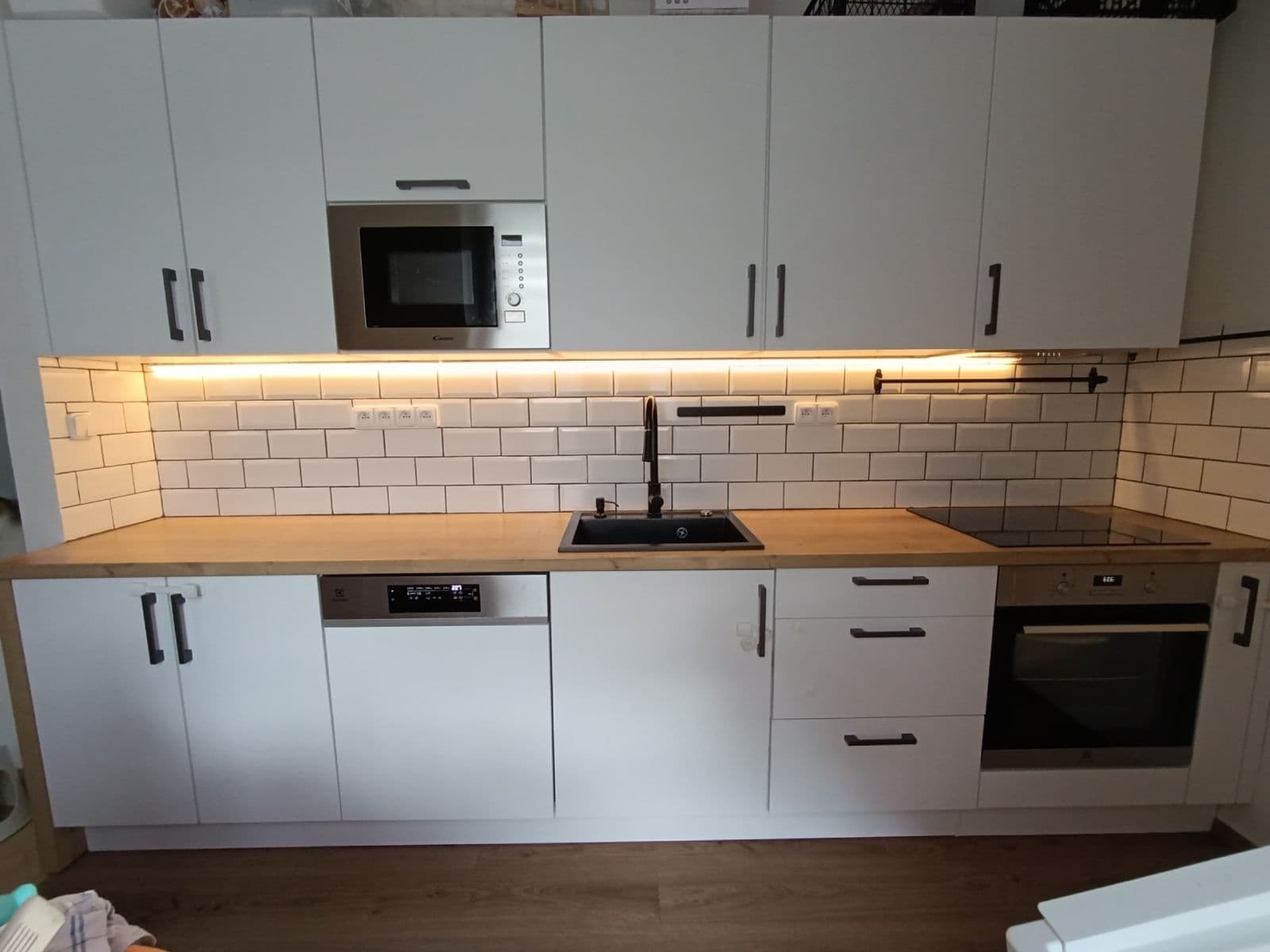 Prenájom bytu 2-izbový 54 m², Hodonínská, Praha, Praha Prenájom bytu 2-izbový 54 m², Hodonínská, Praha, Praha