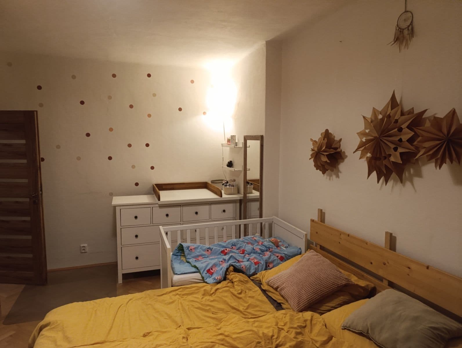 Prenájom bytu 2-izbový 54 m², Hodonínská, Praha, Praha Prenájom bytu 2-izbový 54 m², Hodonínská, Praha, Praha