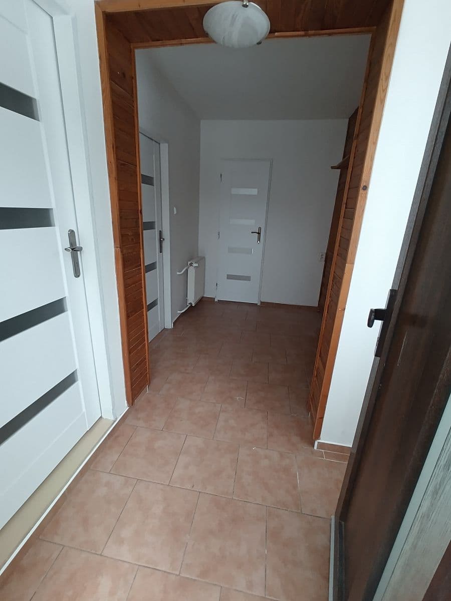 Prenájom domu 190 m², pozemek 612 m², Karla Čapka, Lom, Ústecký kraj Prenájom domu 190 m², pozemek 612 m², Karla Čapka, Lom, Ústecký kraj