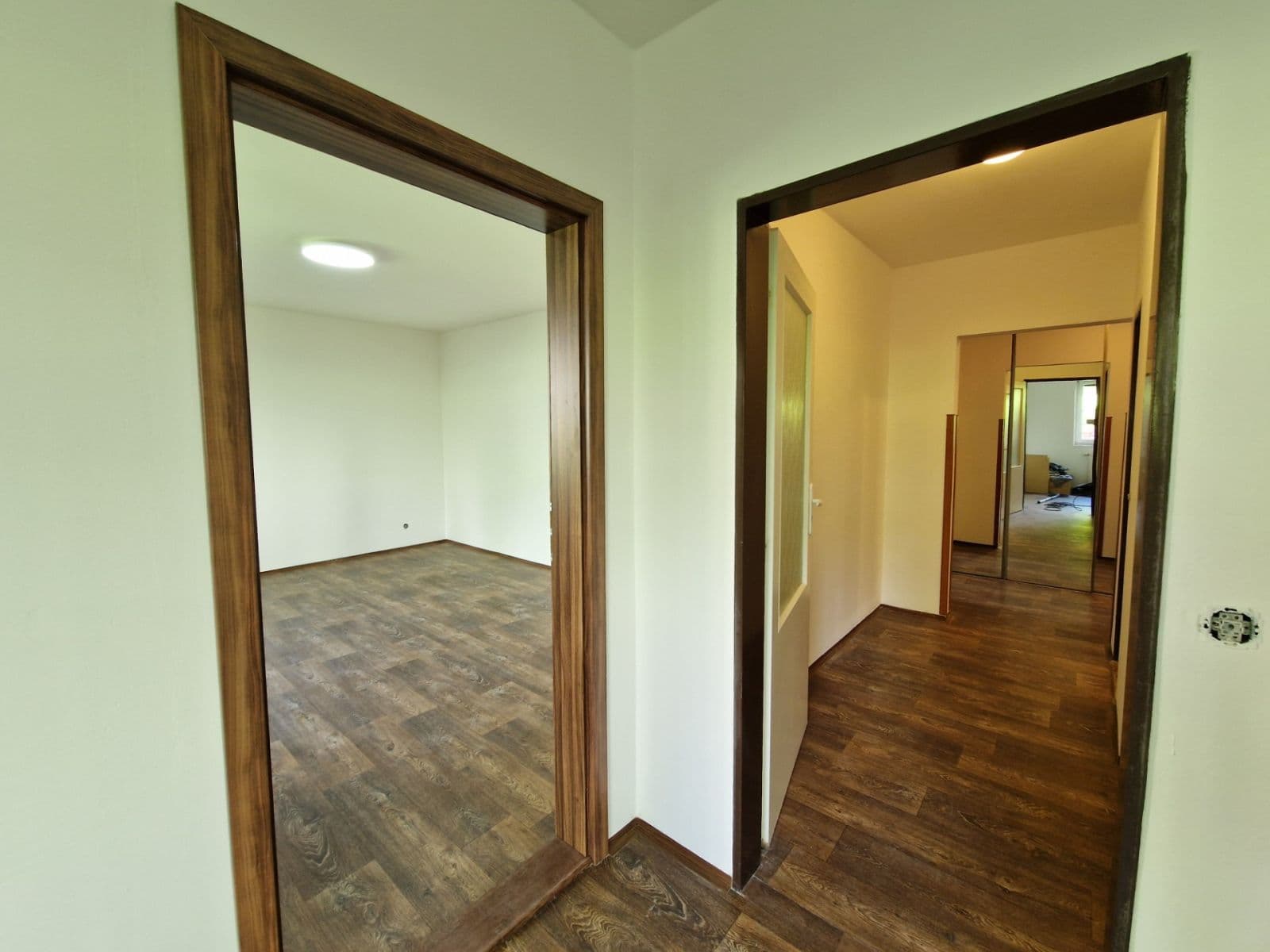 Prenájom bytu 2-izbový 64 m², Stradovská, Chlumec, Ústecký kraj Prenájom bytu 2-izbový 64 m², Stradovská, Chlumec, Ústecký kraj