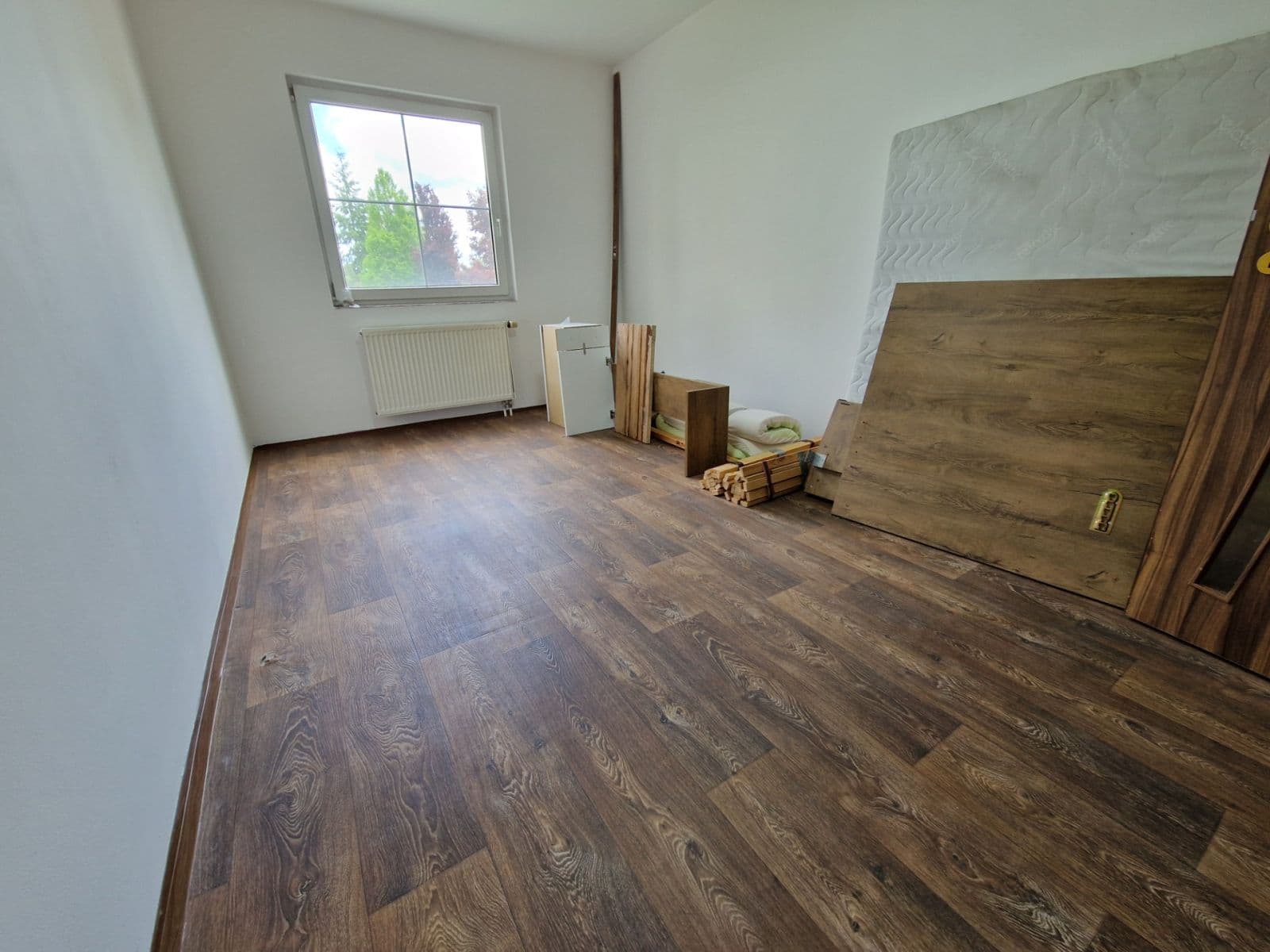 Prenájom bytu 2-izbový 64 m², Stradovská, Chlumec, Ústecký kraj Prenájom bytu 2-izbový 64 m², Stradovská, Chlumec, Ústecký kraj