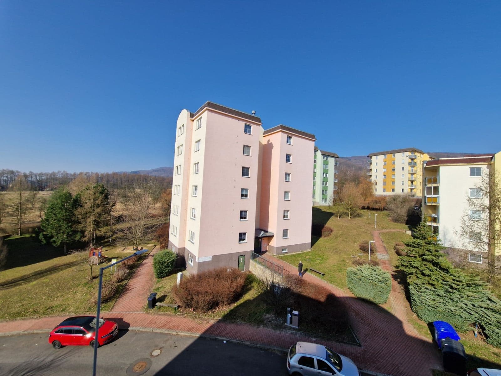 Prenájom bytu 2-izbový 64 m², Stradovská, Chlumec, Ústecký kraj Prenájom bytu 2-izbový 64 m², Stradovská, Chlumec, Ústecký kraj