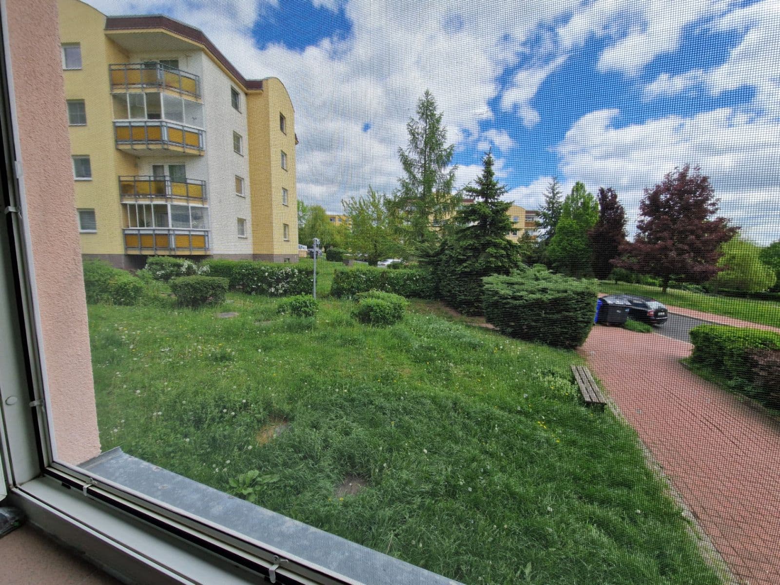 Prenájom bytu 2-izbový 64 m², Stradovská, Chlumec, Ústecký kraj Prenájom bytu 2-izbový 64 m², Stradovská, Chlumec, Ústecký kraj