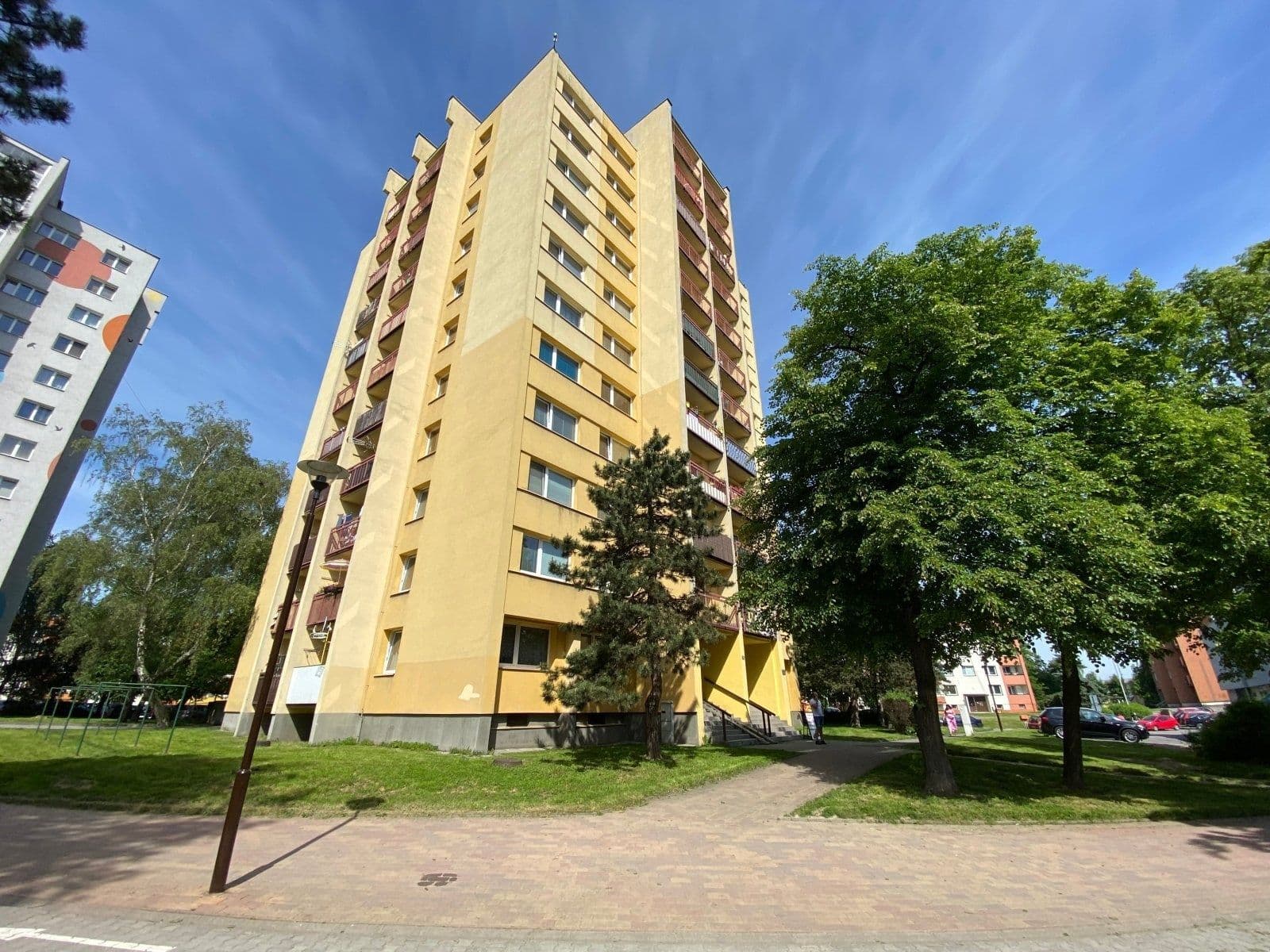 Prenájom bytu 3-izbový 66 m², Osvobození, Orlová, Moravskoslezský kraj Prenájom bytu 3-izbový 66 m², Osvobození, Orlová, Moravskoslezský kraj