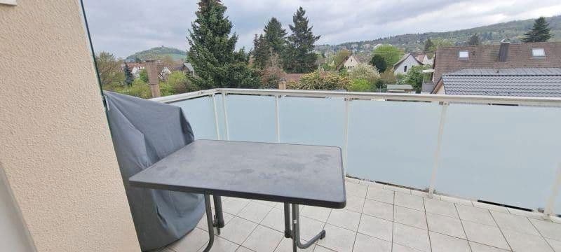 Prenájom bytu 4-izbový 128 m², Karlsruhe, Bádensko-Wurttembersko Prenájom bytu 4-izbový 128 m², Karlsruhe, Bádensko-Wurttembersko