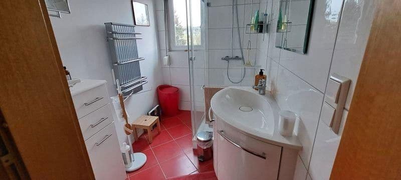 Prenájom bytu 4-izbový 128 m², Karlsruhe, Bádensko-Wurttembersko Prenájom bytu 4-izbový 128 m², Karlsruhe, Bádensko-Wurttembersko