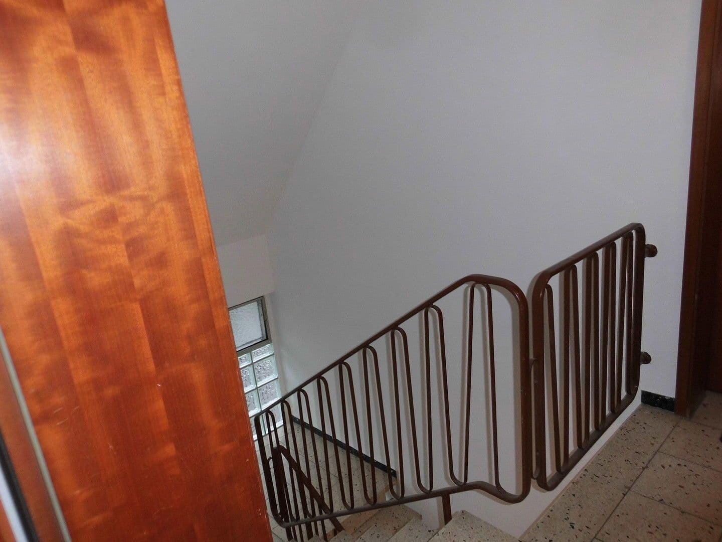 Prenájom bytu 2-izbový 50 m², Stuttgart, Bádensko-Wurttembersko Prenájom bytu 2-izbový 50 m², Stuttgart, Bádensko-Wurttembersko