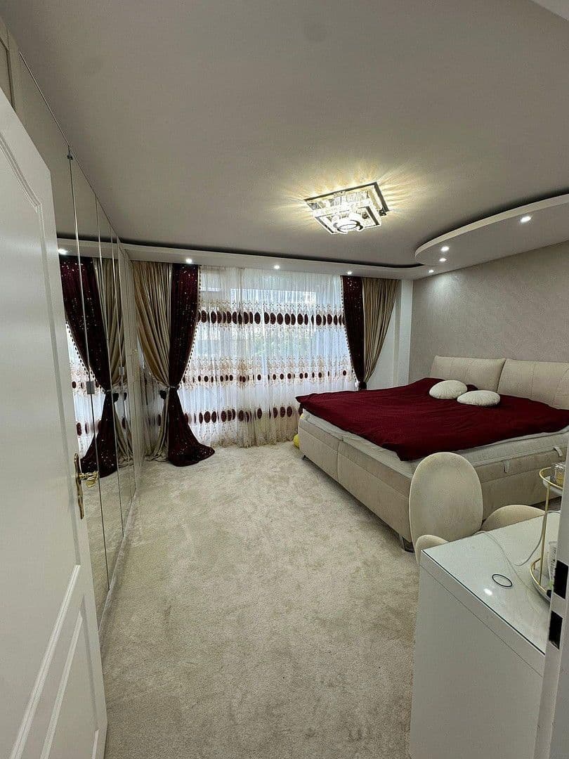 Predaj bytu 3-izbový 103 m², Frankfurt am Main, Hesensko Predaj bytu 3-izbový 103 m², Frankfurt am Main, Hesensko