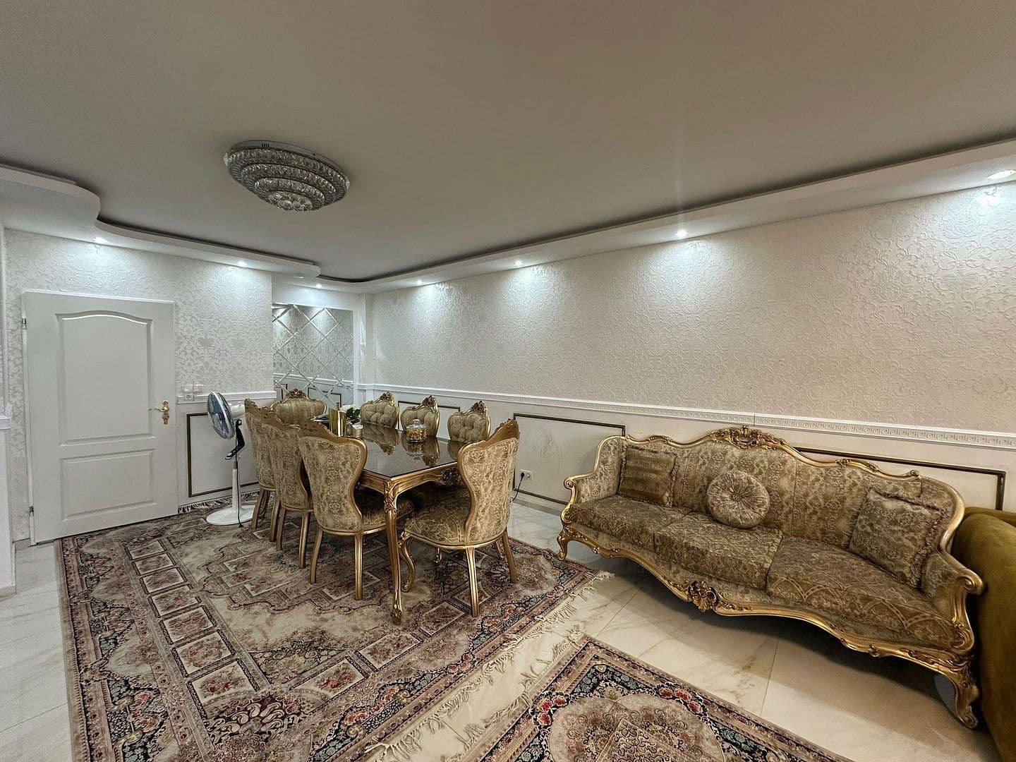 Predaj bytu 3-izbový 103 m², Frankfurt am Main, Hesensko Predaj bytu 3-izbový 103 m², Frankfurt am Main, Hesensko