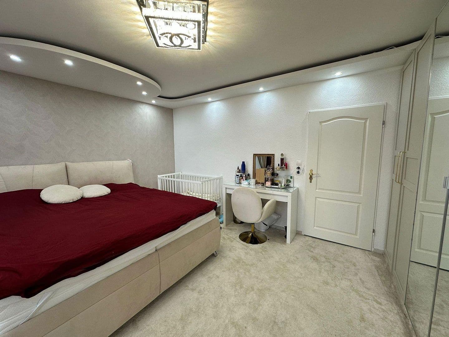 Predaj bytu 3-izbový 103 m², Frankfurt am Main, Hesensko Predaj bytu 3-izbový 103 m², Frankfurt am Main, Hesensko