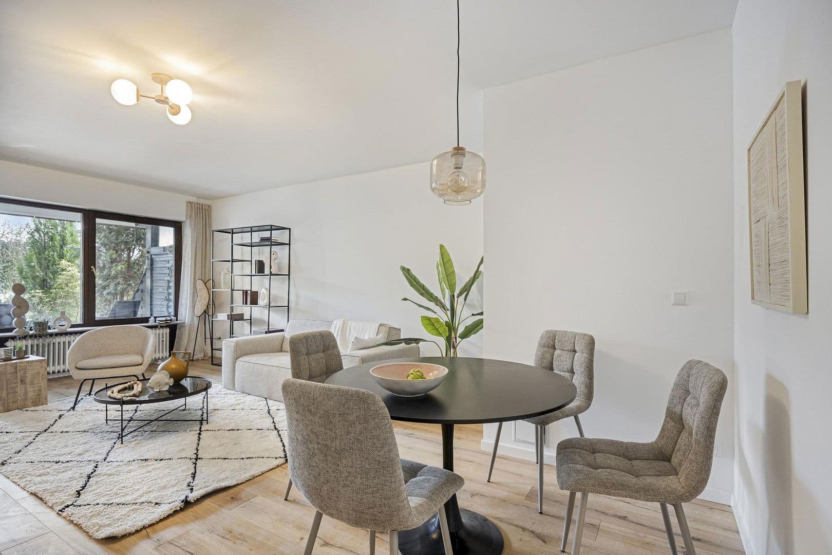 Predaj bytu 3-izbový 84 m², Meerbusch, Severné Porýnie - Westfálsko Predaj bytu 3-izbový 84 m², Meerbusch, Severné Porýnie - Westfálsko