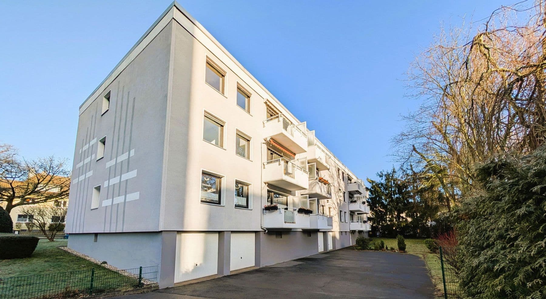 Predaj bytu 3-izbový 95 m², Nachbarsweg 7, Mülheim an der Ruhr, Severné Porýnie - Westfálsko Predaj bytu 3-izbový 95 m², Nachbarsweg 7, Mülheim an der Ruhr, Severné Porýnie - Westfálsko