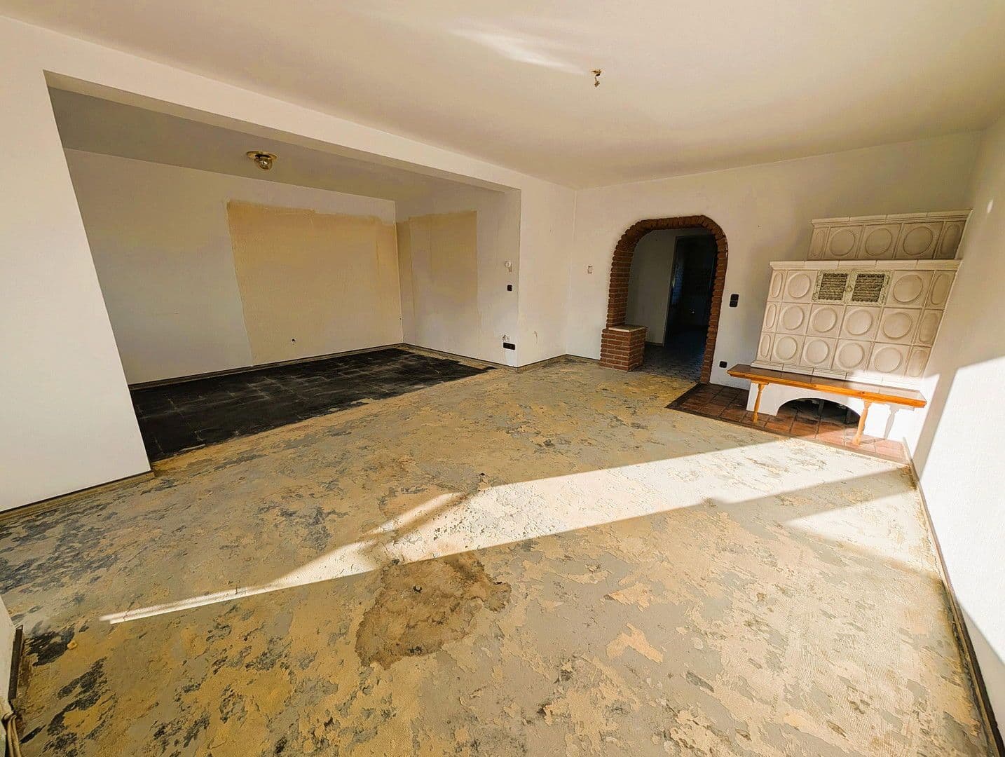 Predaj bytu 3-izbový 95 m², Nachbarsweg 7, Mülheim an der Ruhr, Severné Porýnie - Westfálsko Predaj bytu 3-izbový 95 m², Nachbarsweg 7, Mülheim an der Ruhr, Severné Porýnie - Westfálsko