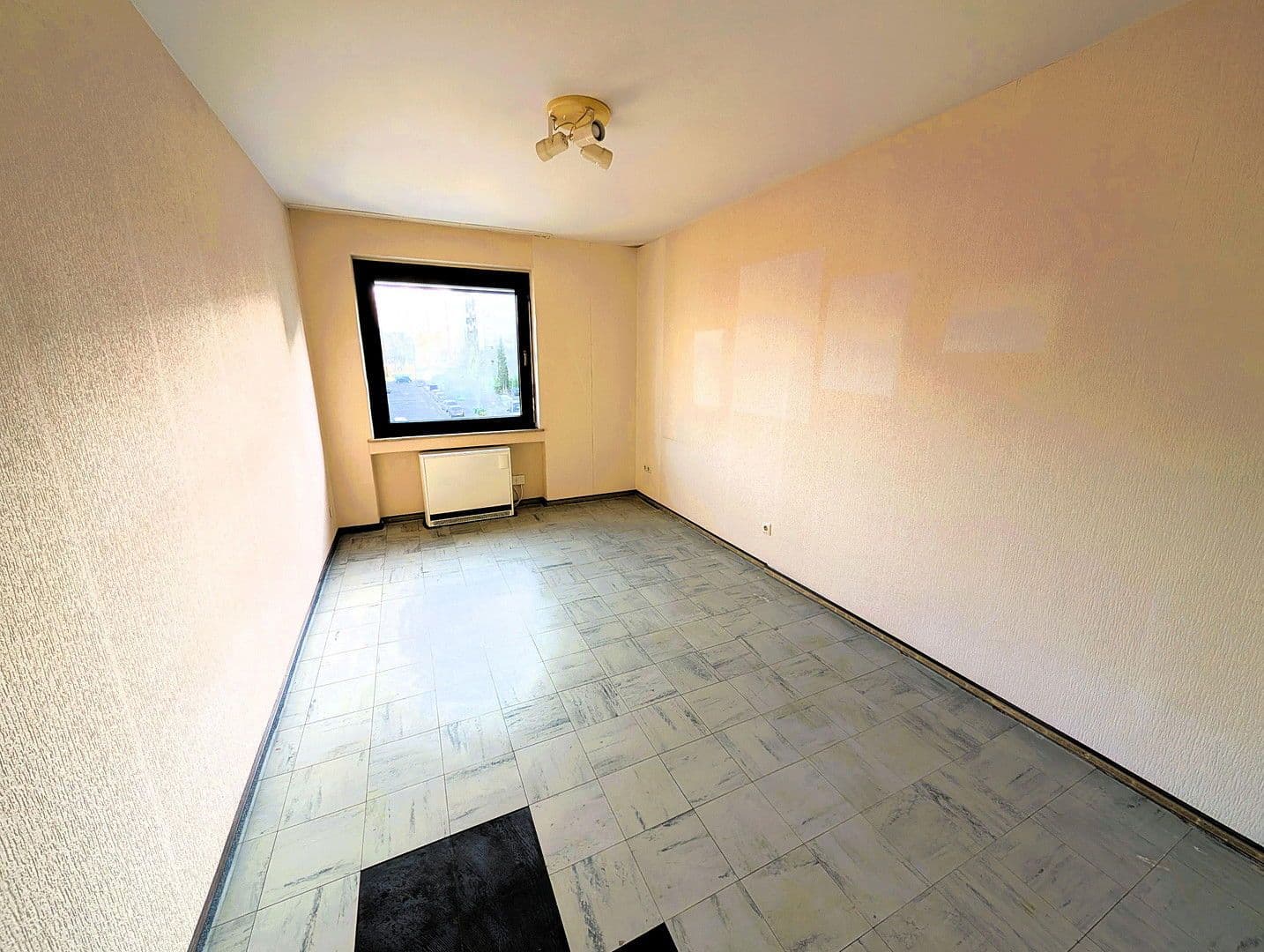 Predaj bytu 3-izbový 95 m², Nachbarsweg 7, Mülheim an der Ruhr, Severné Porýnie - Westfálsko Predaj bytu 3-izbový 95 m², Nachbarsweg 7, Mülheim an der Ruhr, Severné Porýnie - Westfálsko