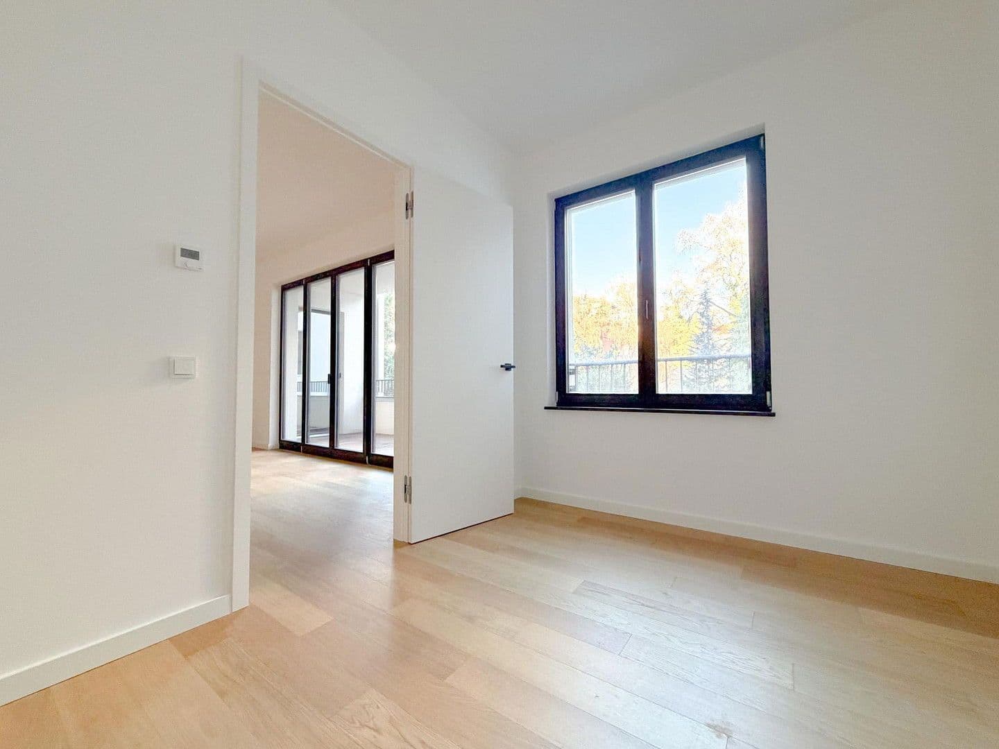 Predaj bytu 3-izbový 80 m², Berlin, Berlín Predaj bytu 3-izbový 80 m², Berlin, Berlín