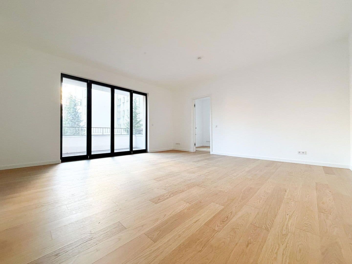 Predaj bytu 3-izbový 80 m², Berlin, Berlín Predaj bytu 3-izbový 80 m², Berlin, Berlín