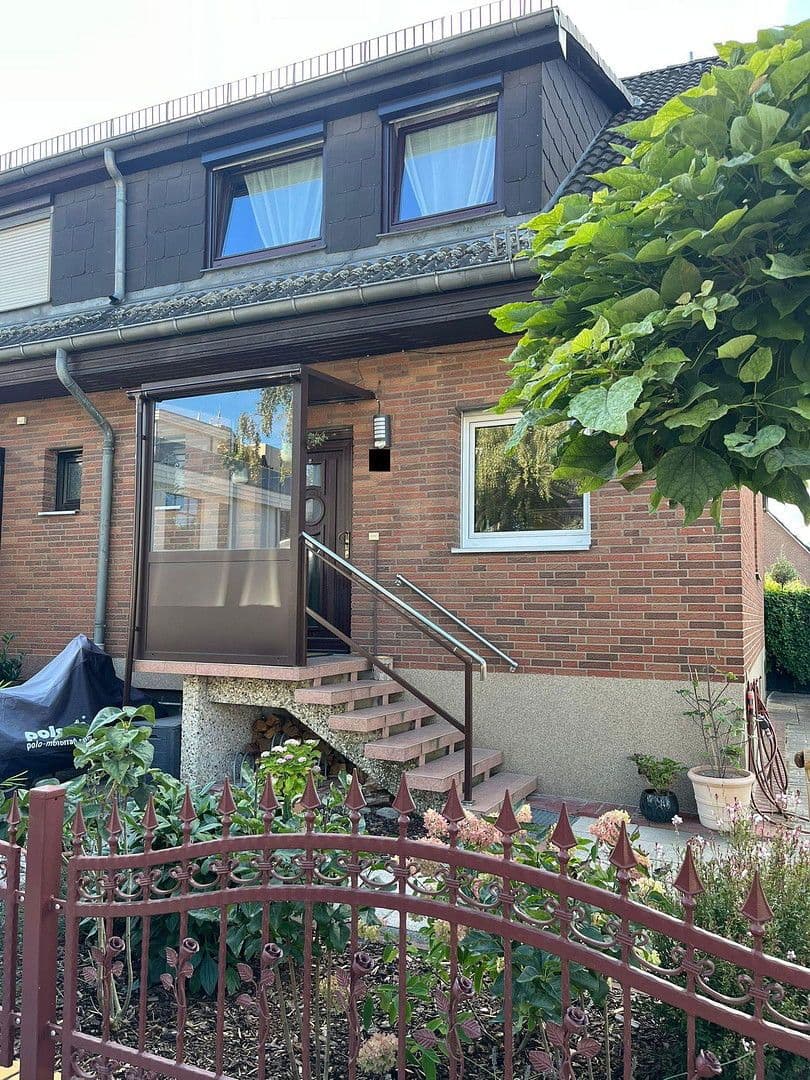 Predaj domu 120 m², pozemek 380 m², Berlin, Berlín Predaj domu 120 m², pozemek 380 m², Berlin, Berlín