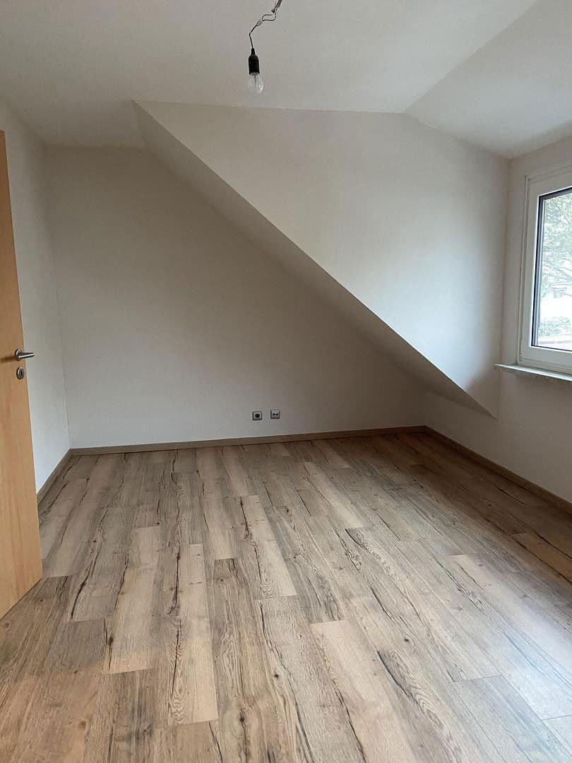 Predaj domu 120 m², pozemek 380 m², Berlin, Berlín Predaj domu 120 m², pozemek 380 m², Berlin, Berlín