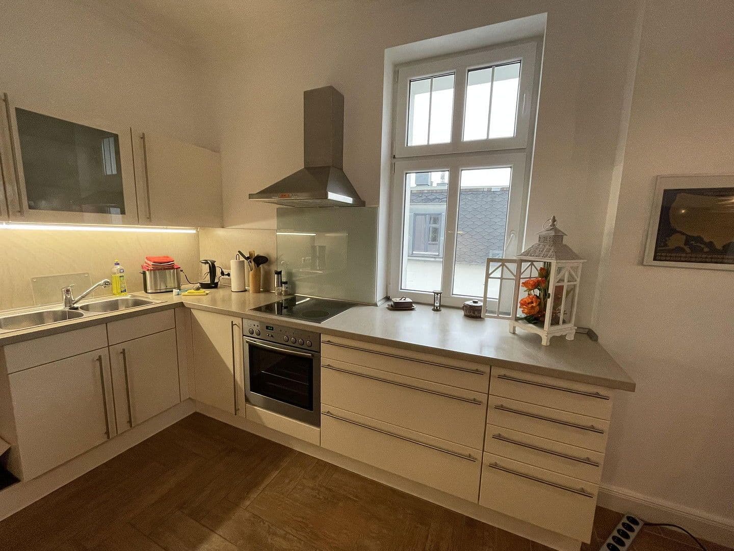 Prenájom bytu 3-izbový 77 m², Berlin, Berlín Prenájom bytu 3-izbový 77 m², Berlin, Berlín