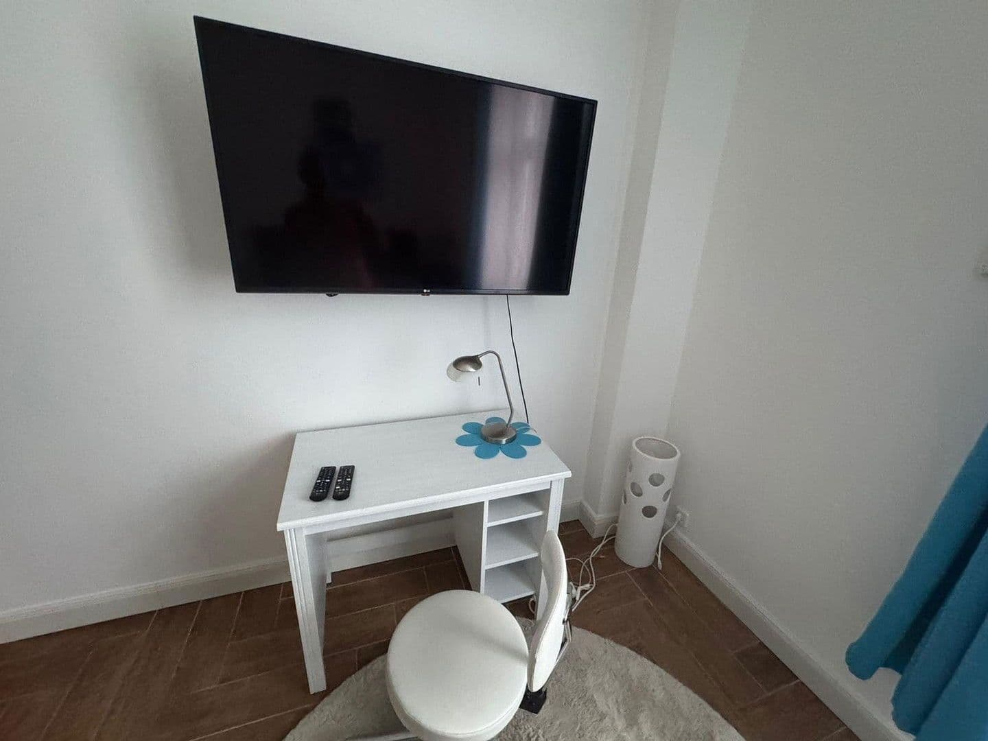 Prenájom bytu 3-izbový 77 m², Berlin, Berlín Prenájom bytu 3-izbový 77 m², Berlin, Berlín