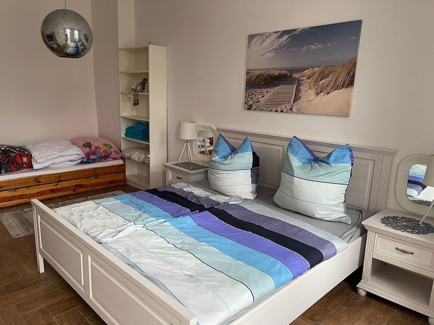 Prenájom bytu 2-izbový 50 m², Berlin, Berlín Prenájom bytu 2-izbový 50 m², Berlin, Berlín