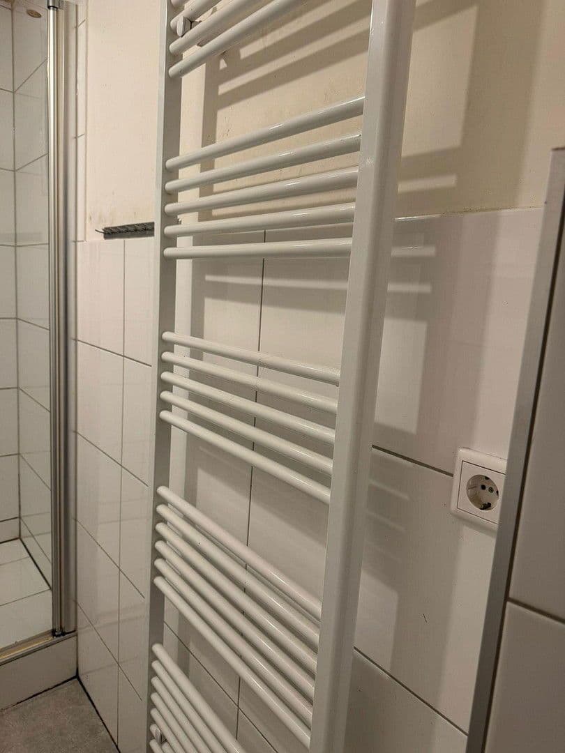 Prenájom bytu 3-izbový 83 m², Langerfelder Straße 47, Wuppertal, Severné Porýnie - Westfálsko Prenájom bytu 3-izbový 83 m², Langerfelder Straße 47, Wuppertal, Severné Porýnie - Westfálsko