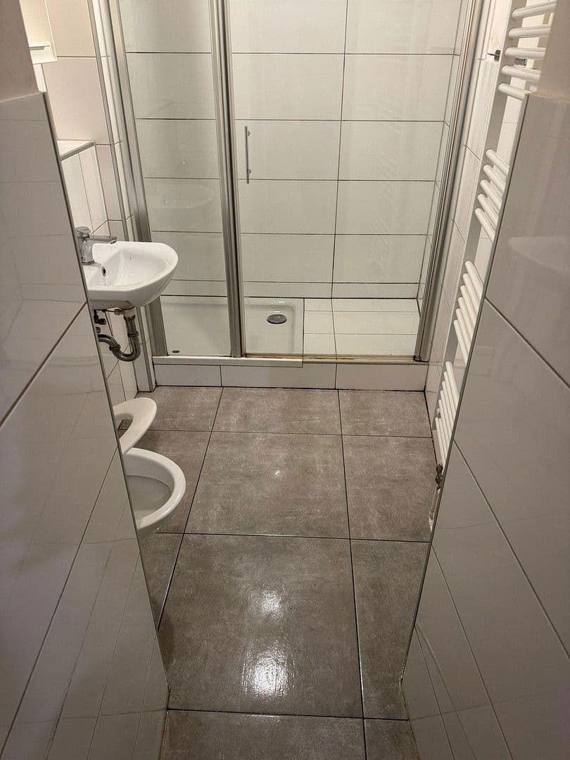 Prenájom bytu 3-izbový 83 m², Langerfelder Straße 47, Wuppertal, Severné Porýnie - Westfálsko Prenájom bytu 3-izbový 83 m², Langerfelder Straße 47, Wuppertal, Severné Porýnie - Westfálsko