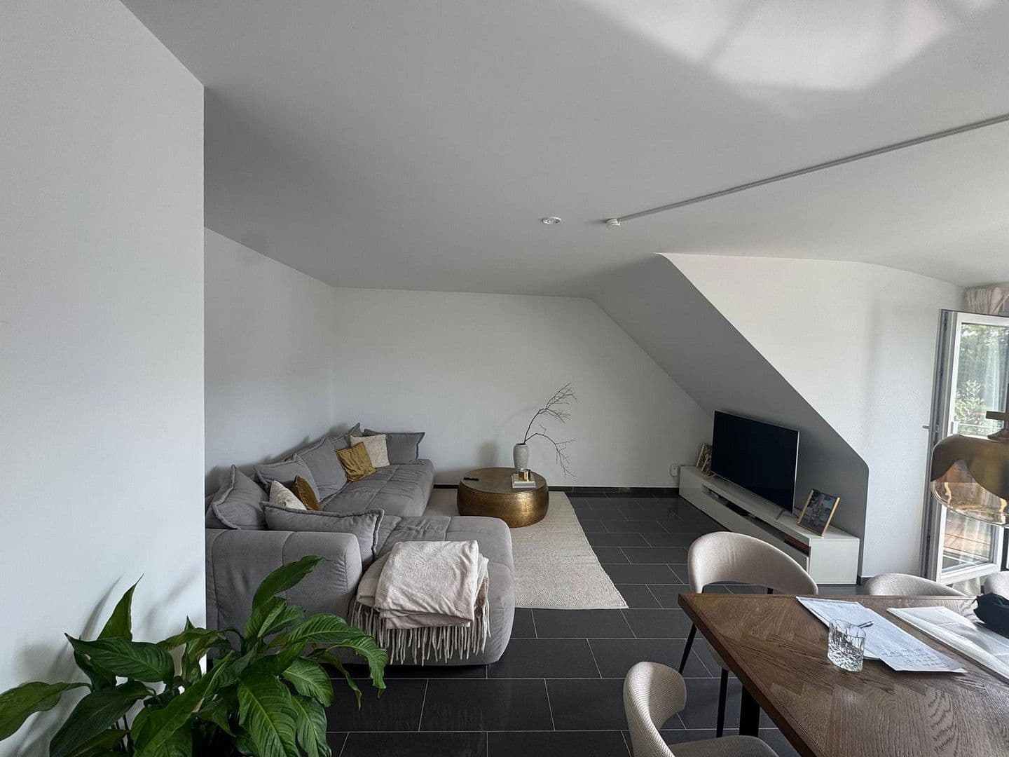 Predaj bytu 3-izbový 73 m², An der Rheinbahn 17, Meerbusch, Severné Porýnie - Westfálsko Predaj bytu 3-izbový 73 m², An der Rheinbahn 17, Meerbusch, Severné Porýnie - Westfálsko