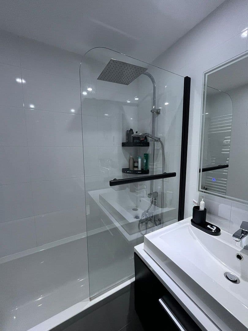 Predaj bytu 3-izbový 73 m², An der Rheinbahn 17, Meerbusch, Severné Porýnie - Westfálsko Predaj bytu 3-izbový 73 m², An der Rheinbahn 17, Meerbusch, Severné Porýnie - Westfálsko