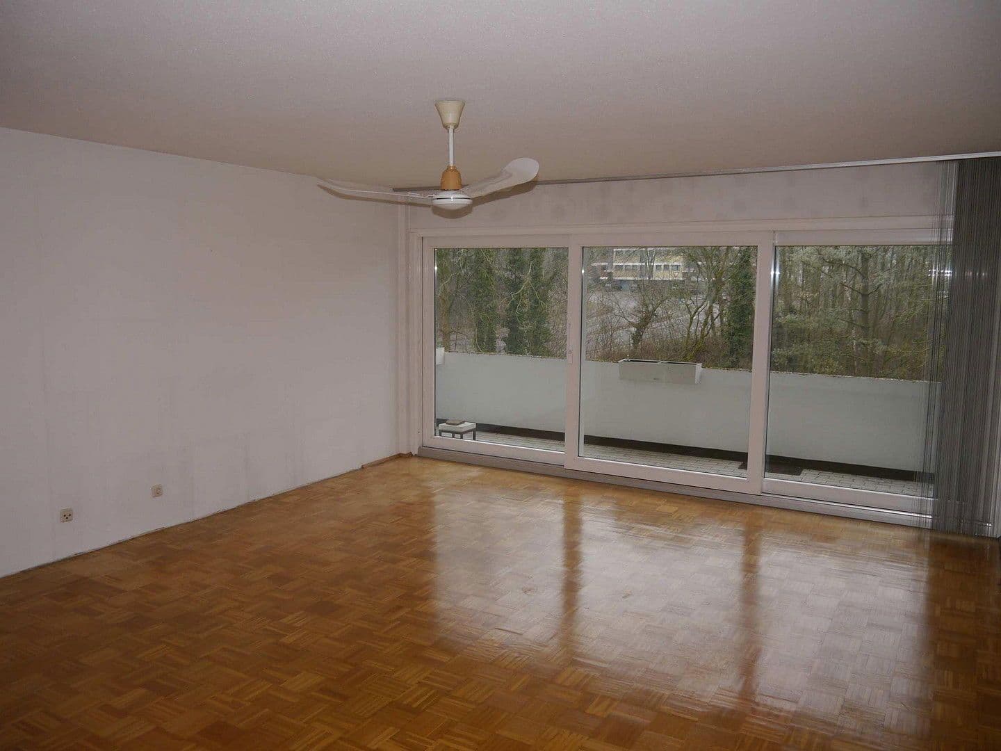 Predaj bytu 3-izbový 95 m², Mülheim an der Ruhr, Severné Porýnie - Westfálsko Predaj bytu 3-izbový 95 m², Mülheim an der Ruhr, Severné Porýnie - Westfálsko