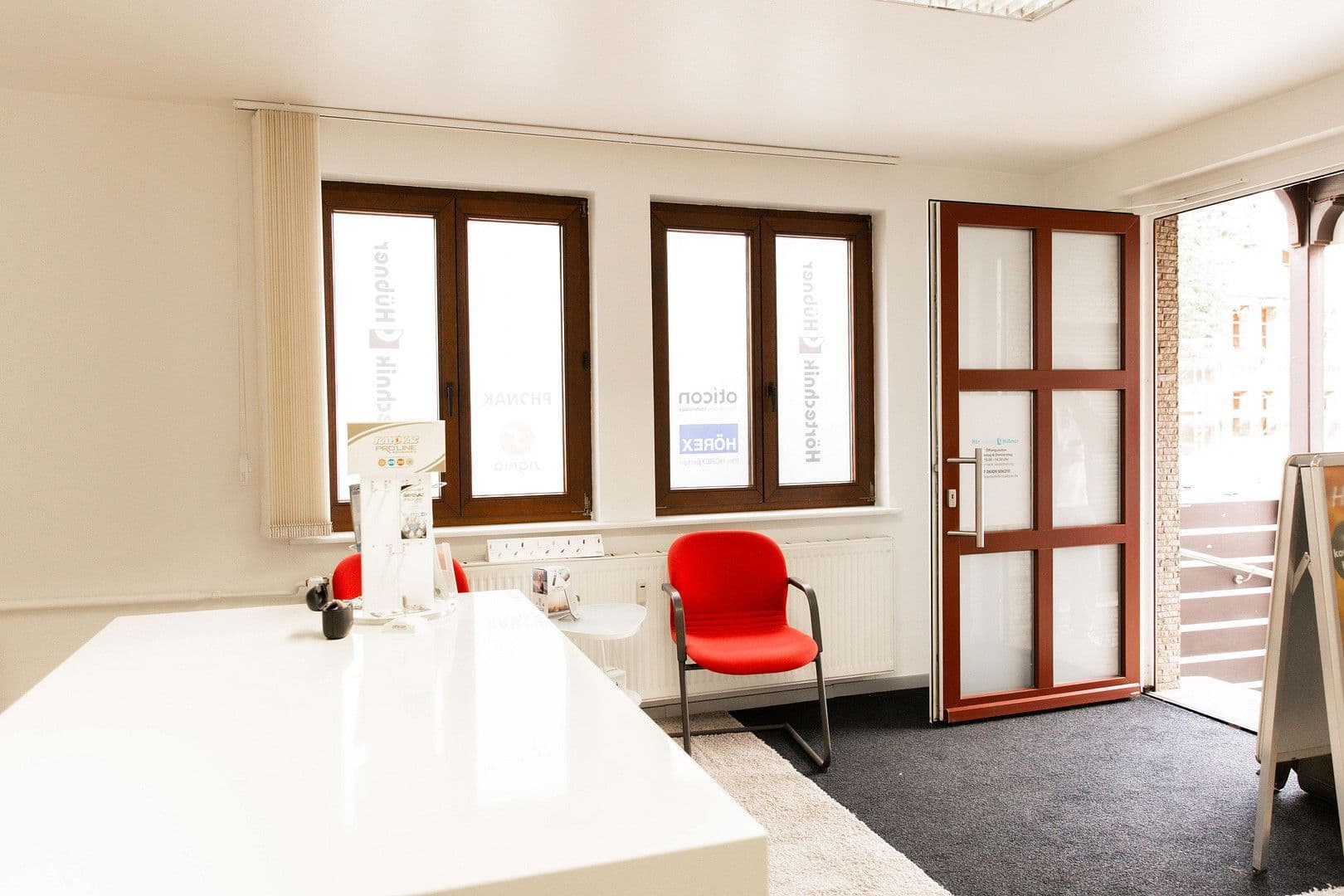 Predaj domu 386 m², pozemek 208 m², Röhrborngasse 1, Bergen-Enkheim, Hesensko Predaj domu 386 m², pozemek 208 m², Röhrborngasse 1, Bergen-Enkheim, Hesensko