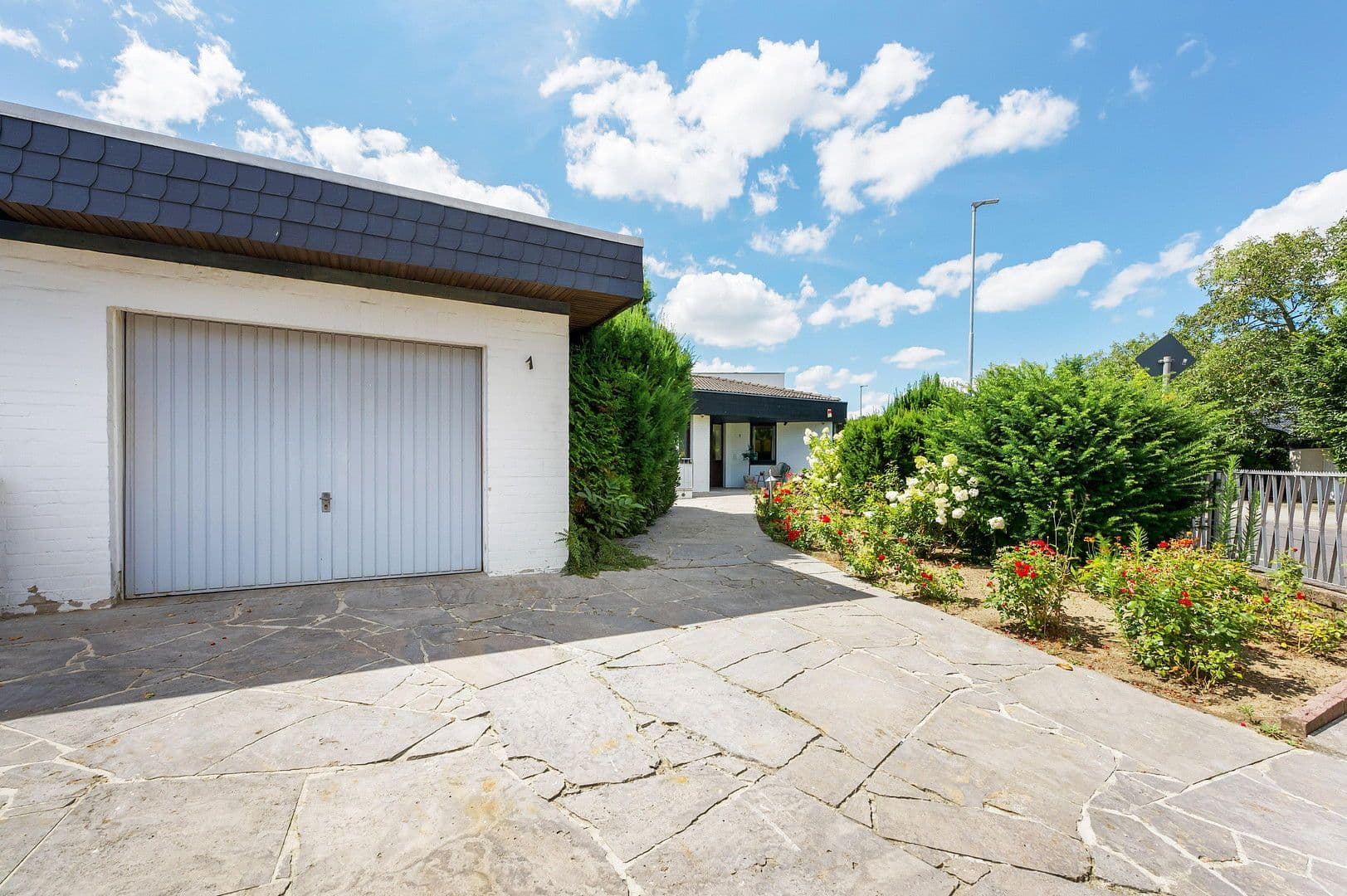 Predaj domu 103 m², pozemek 277 m², Meckenheim, Severné Porýnie - Westfálsko Predaj domu 103 m², pozemek 277 m², Meckenheim, Severné Porýnie - Westfálsko