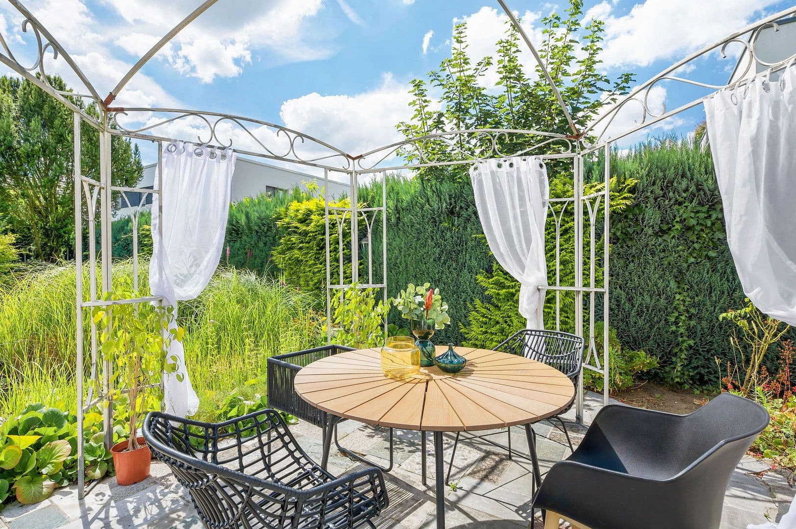 Predaj domu 103 m², pozemek 277 m², Meckenheim, Severné Porýnie - Westfálsko Predaj domu 103 m², pozemek 277 m², Meckenheim, Severné Porýnie - Westfálsko