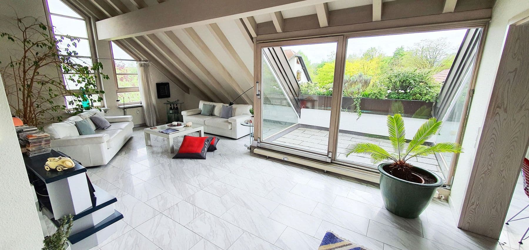 Predaj bytu 3-izbový 117 m², Berner Str. 8, Stuttgart, Bádensko-Wurttembersko Predaj bytu 3-izbový 117 m², Berner Str. 8, Stuttgart, Bádensko-Wurttembersko