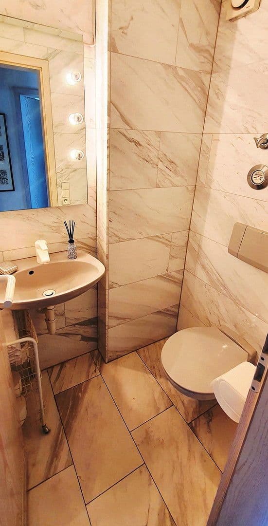 Predaj bytu 3-izbový 117 m², Berner Str. 8, Stuttgart, Bádensko-Wurttembersko Predaj bytu 3-izbový 117 m², Berner Str. 8, Stuttgart, Bádensko-Wurttembersko