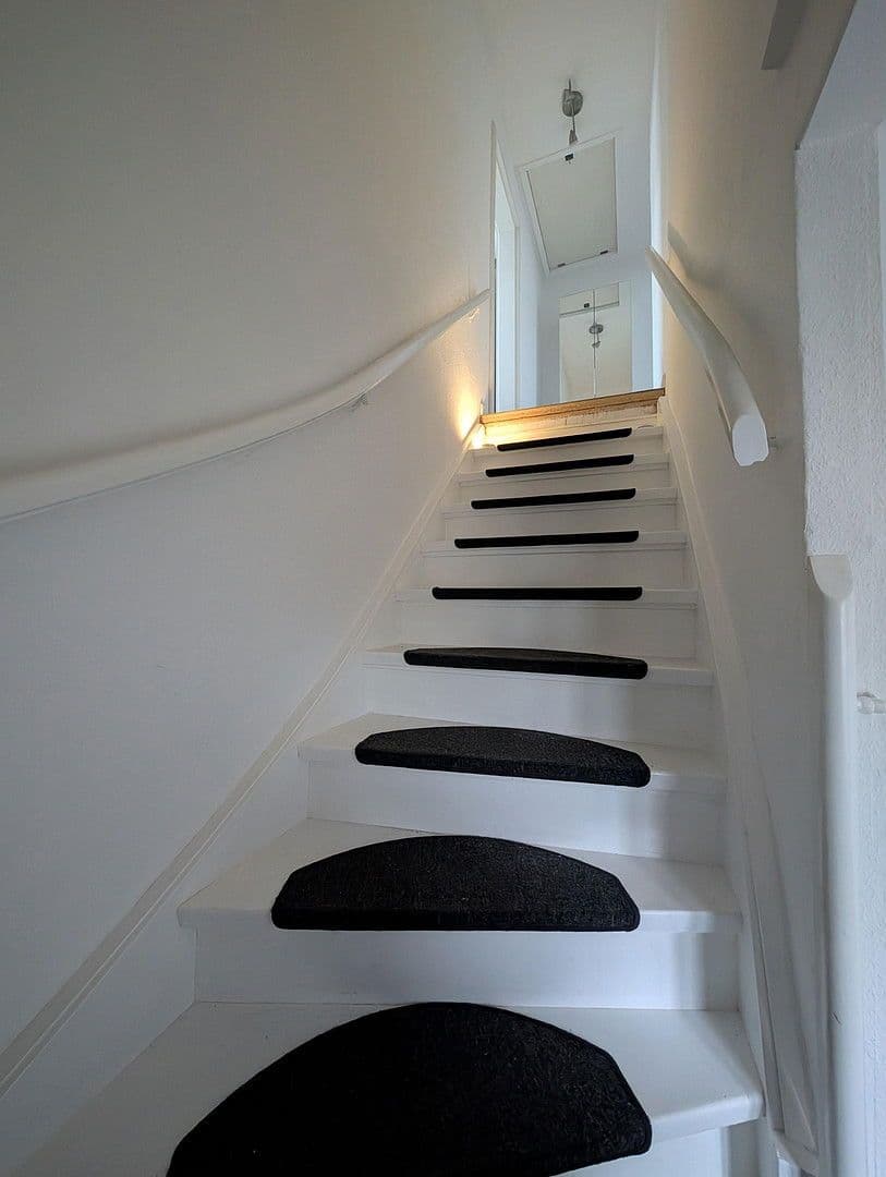 Predaj domu 122 m², pozemek 826 m², Bremen, Brémy Predaj domu 122 m², pozemek 826 m², Bremen, Brémy