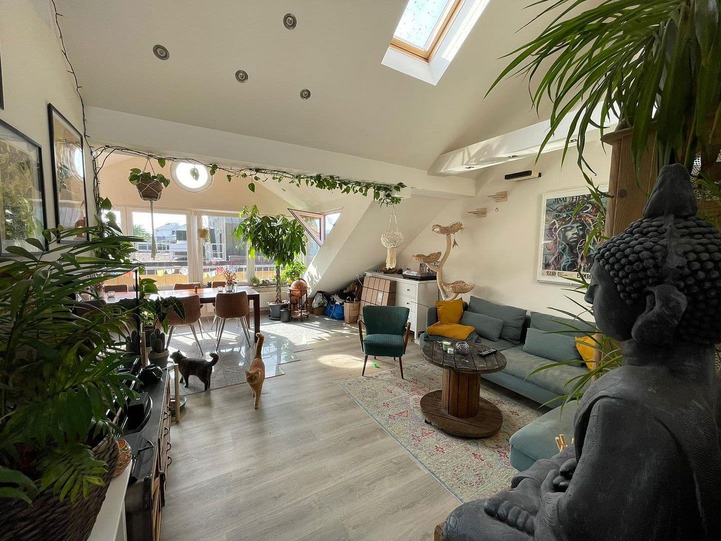 Prenájom bytu 3-izbový 69 m², Georgstr. 11, Osnabrück, Dolné Sasko Prenájom bytu 3-izbový 69 m², Georgstr. 11, Osnabrück, Dolné Sasko