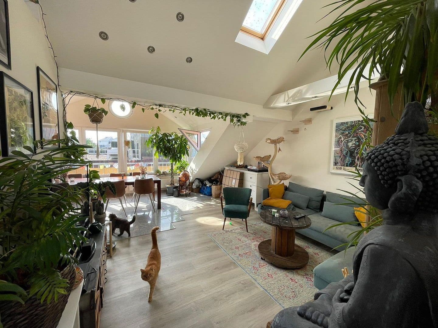 Prenájom bytu 3-izbový 69 m², Georgstr. 11, Osnabrück, Dolné Sasko Prenájom bytu 3-izbový 69 m², Georgstr. 11, Osnabrück, Dolné Sasko