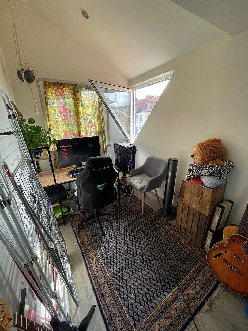 Prenájom bytu 3-izbový 69 m², Georgstr. 11, Osnabrück, Dolné Sasko Prenájom bytu 3-izbový 69 m², Georgstr. 11, Osnabrück, Dolné Sasko