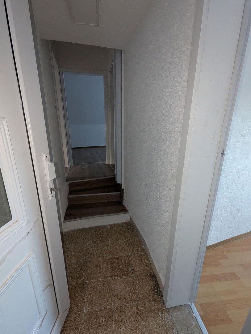 Prenájom bytu 3-izbový 90 m², Stetten, Bádensko-Wurttembersko Prenájom bytu 3-izbový 90 m², Stetten, Bádensko-Wurttembersko