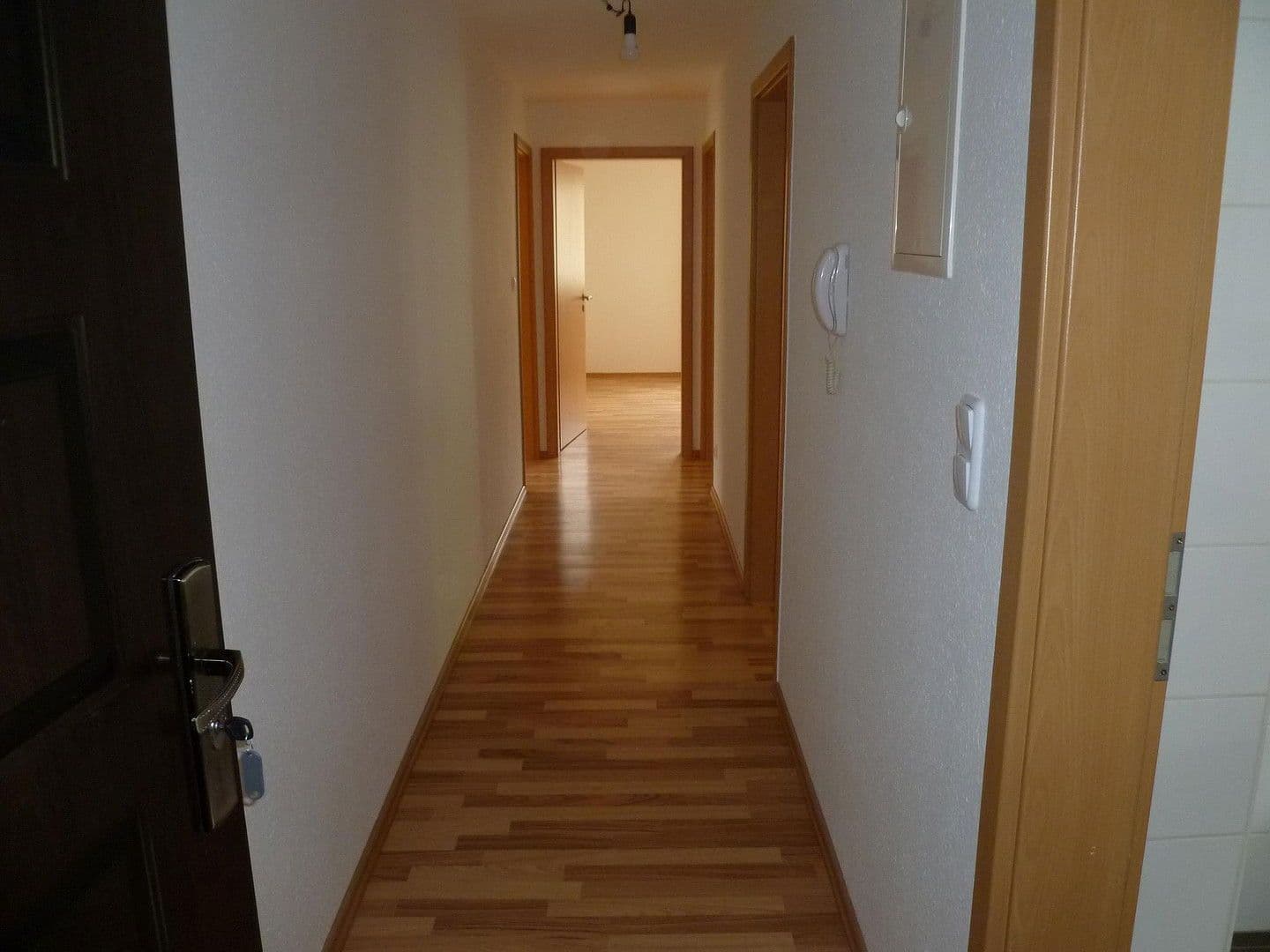 Prenájom bytu 3-izbový 68 m², Höfen an der Enz, Bádensko-Wurttembersko Prenájom bytu 3-izbový 68 m², Höfen an der Enz, Bádensko-Wurttembersko